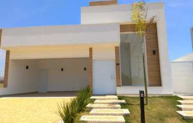 Imagem: A casa possui 5 Dormitórios, 5 Banheiros, 5 Vagas na garagem