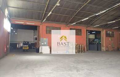 Imagem: O depósito possui 5 Vagas na garagem, 1.447m² de Área, Imóvel