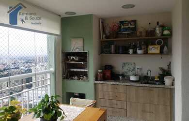 Imagem: O apartamento possui 3 Dormitórios, 1 Banheiro, 2 Vagas na