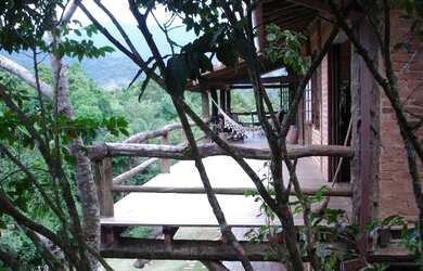 Imagem: A casa possui 3 Dormitórios, 4 Banheiros, 265m² de Área