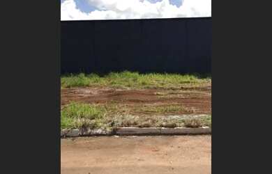 Imagem: O terreno possui 352m² de Área e está localizado em Vila