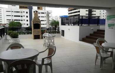 Imagem: O apartamento possui 1 Dormitório, 1 Banheiro, 1 Vaga na garagem