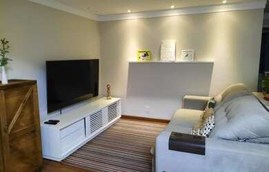 Imagem: O apartamento possui 2 Dormitórios, 2 Banheiros, 1 Vaga na