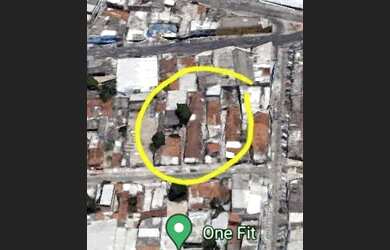 Imagem 2: Lote/Terreno medindo 12xde frente por 54 dos lados para venda possui 648