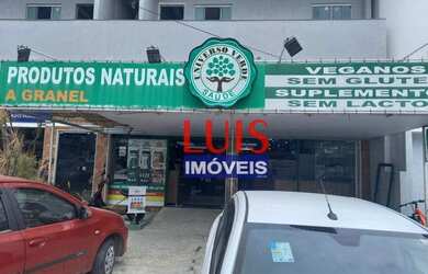 Imagem: O depósito possui 2 Vagas na garagem, 250m² de Área e está