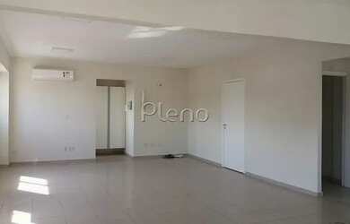 Imagem: O depósito possui 2 Vagas na garagem e 75m² de Área e está