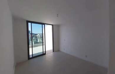 Imagem: O apartamento na cobertura possui 3 Dormitórios, 4 Banheiros