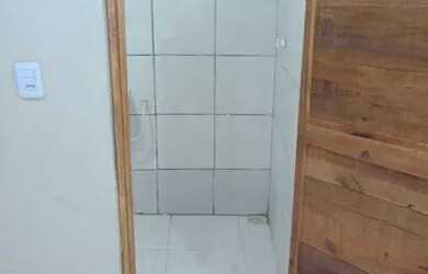 Imagem 10: Alugo casa. Varanda, 1 Vaga na garageme1 Dormitório