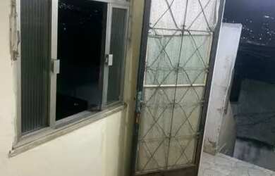 Imagem: A casa possui 1 Dormitório, 1 Banheiro e está localizado em