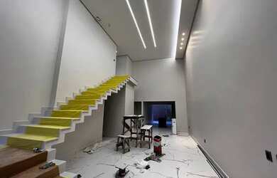 Imagem 6: Casa Duplex no Morada dos Passaros 04 suítes sendo uma master com closet e varanda