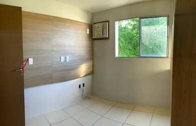 Imagem: O apartamento possui 2 Dormitórios, 1 Banheiro, 2 Vagas na