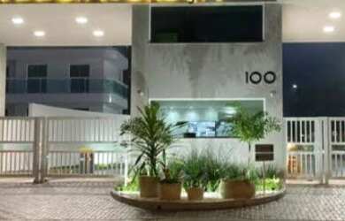 Imagem: A casa possui 2 Dormitórios, 2 Vagas na garagem e está localizado