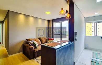 Imagem: O apartamento possui 2 Dormitórios, 1 Banheiro, 1 Vaga na garagem