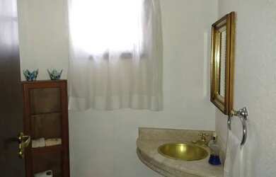 Imagem 14: Casa térrea. Piscina, Guarda roupa, Lareirae2 Vagas na garagem