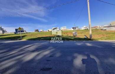 Imagem 2: Lote em Condomínio Fechado para Venda em Senador Canedo, Jardins Barcelona