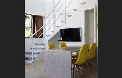 Imagem: O apartamento possui 1 Dormitório, 2 Banheiros, 1 Vaga na garagem