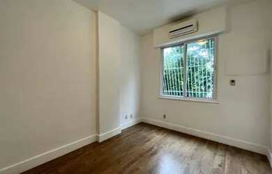 Imagem 3: Apartamento para venda tem 130 metros quadrados com 3 quartos em Leblon...