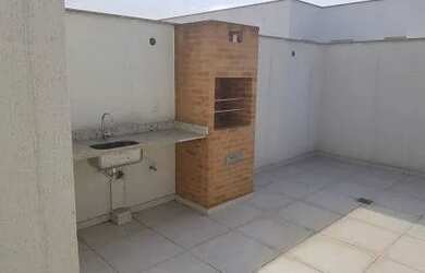 Imagem: O apartamento na cobertura possui 3 Dormitórios, 1 Banheiro