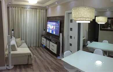 Imagem: O apartamento possui 2 Dormitórios, 1 Banheiro, 1 Vaga na garagem