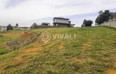 Imagem: O terreno possui 799m² de Área e está localizado em Bairro