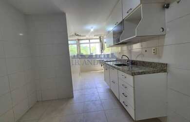 Imagem 14: Apartamento junto ao mar com 125m², varandão, 3 quartos 1 suíte , closet...
