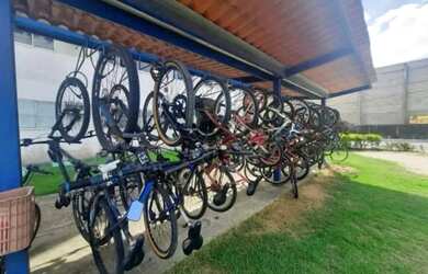 Imagem 2: Alugo 2/4 Tabuleiro. 55m² de Área, 1 Banheiroe2 Dormitórios