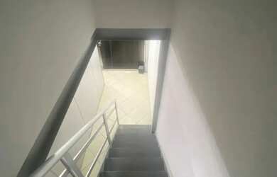 Imagem: O depósito possui 1 Vaga na garagem, 72m² de Área e está