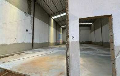 Imagem 6: Que tal um TERRENO de 6.000m² numa ótima localização