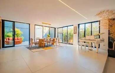 Imagem 8: Sobrado para aluguel e venda com 365 metros quadrados com 3 quartos