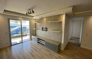 Imagem: O apartamento possui 3 Dormitórios, 1 Banheiro, 2 Vagas na