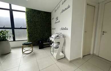 Imagem 12: Sala Comercial Ampla e Estruturada, com 4 Salas e Mezanino no Bigorrilho