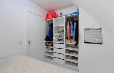 Imagem 15: Sobrado à venda com 3 quartos no Sítio Cercado em Curitiba