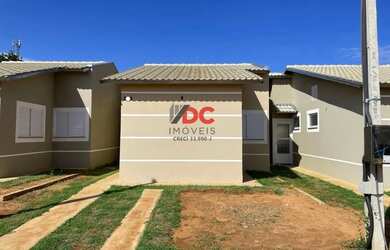 Imagem: A casa em condomínio possui 3 Dormitórios, 2 Banheiros, 2