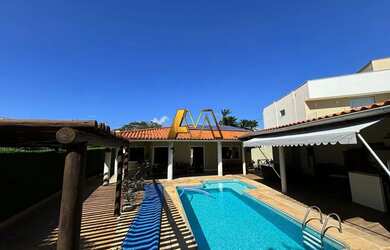 Imagem: A casa em condomínio possui 4 Dormitórios, 3 Banheiros, 2