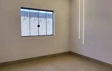 Imagem 12: Casa com piscina no Residencial Marilia em Senador Canedo