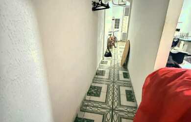 Imagem: A casa possui 2 Dormitórios, 3 Banheiros e 1 Vaga na garagem