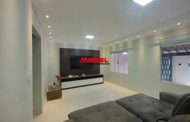 Imagem: A casa possui 2 Dormitórios, 3 Banheiros, 4 Vagas na garagem