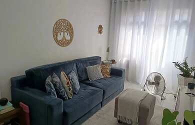 Imagem: O apartamento possui 1 Dormitório, 1 Banheiro, 1 Vaga na garagem