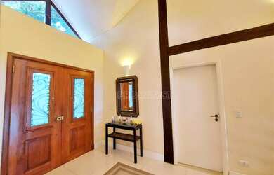 Imagem 4: Casa na Granja Viana. Piscina, Churrasqueira, Ar-condicionadoeÁrea de...