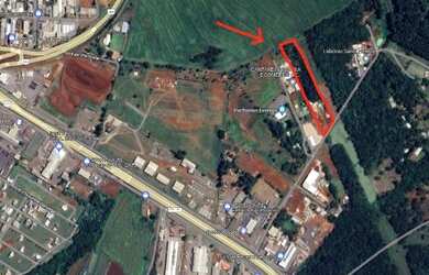 Imagem: O terreno possui 19525m² de Área e está localizado em Santos