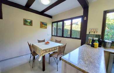 Imagem 16: Casa na Granja Viana. Piscina, Churrasqueira, Ar-condicionadoeÁrea de...