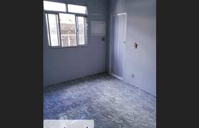 Imagem: O apartamento possui 2 Dormitórios, 1 Banheiro e está localizado