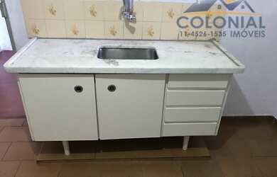 Imagem: A casa possui 2 Dormitórios, 1 Banheiro, 80m² de Área, Área