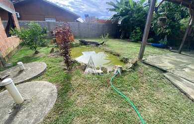 Imagem 2: Casa com terreno amplo à venda por R$ 371.000 - Praia Vermelha - Penha/SC