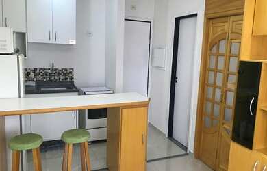 Imagem: O apartamento possui 1 Dormitório, 1 Banheiro, 1 Vaga na garagem