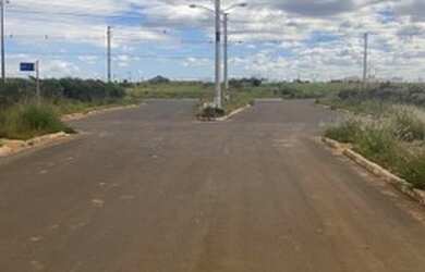 Imagem: O terreno possui 200m² de Área e está localizado em Estância