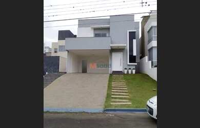 Imagem: A casa em condomínio possui 3 Dormitórios, 3 Banheiros, 2