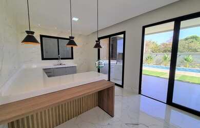 Imagem 5: Casa com 4 dormitórios à venda, 245 m² por R$ 1.590.000,00 - Condomínio Golden Class - Lag