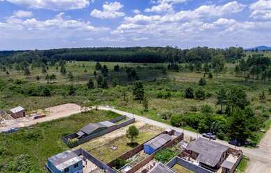 Imagem 12: Lote/Terreno para venda possui 400 metros quadrados em Vila Militar I - Piraquara - PR