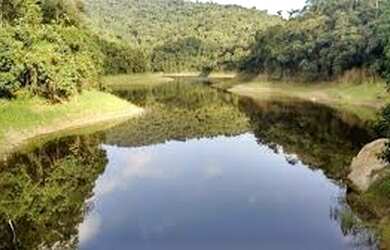 Imagem: O terreno possui 1.000m² de Área e está localizado em Centro